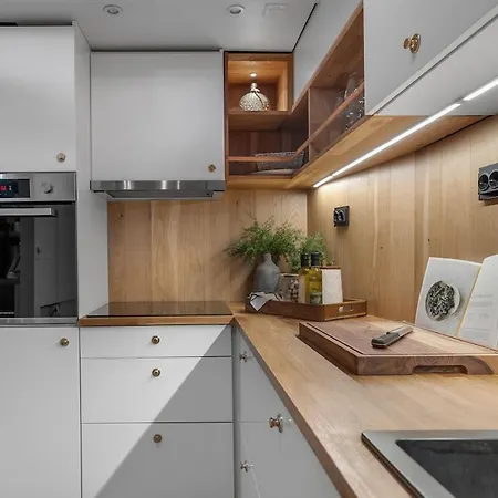 One-of-a-kind Arctic Experience Aboard Boat Grosso * Tromsø