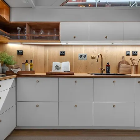 One-of-a-kind Arctic Experience Aboard Boat Grosso * Tromsø