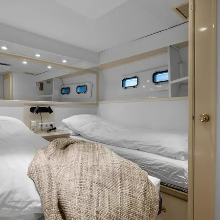 One-of-a-kind Arctic Experience Aboard Boat Grosso *