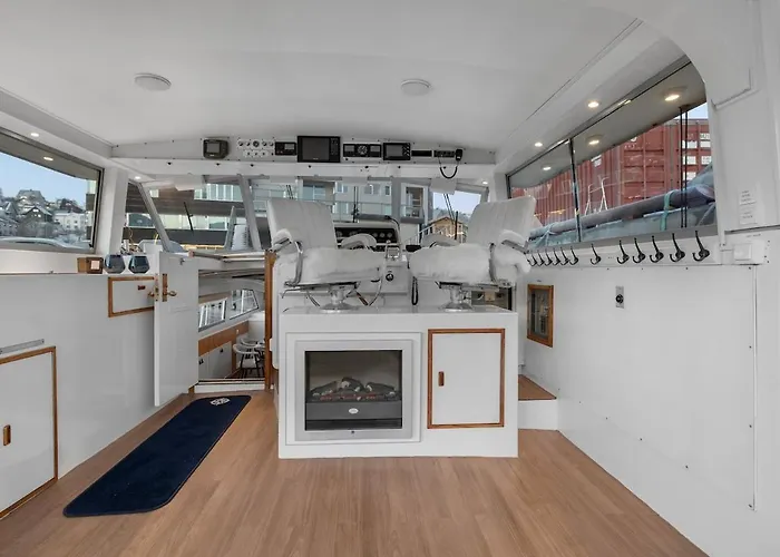 One-of-a-kind Arctic Experience Aboard Boat Grosso Båthotell