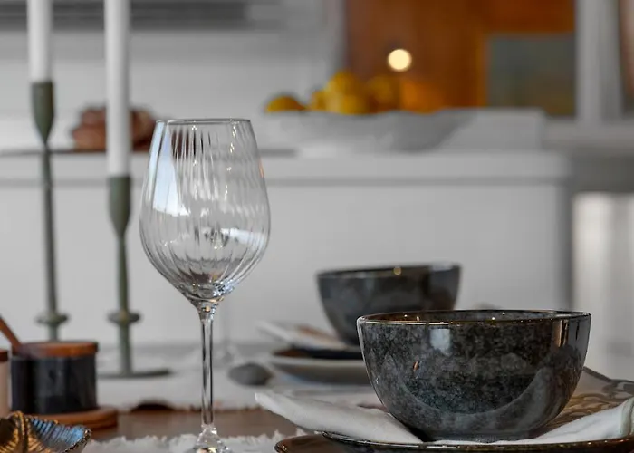 One-of-a-kind Arctic Experience Aboard Boat Grosso Båthotell *