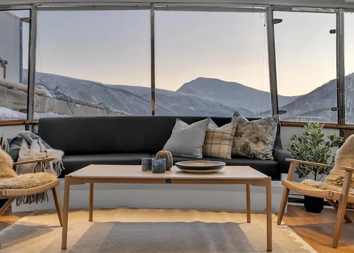 One-of-a-kind Arctic Experience Aboard Boat Grosso * Tromsø